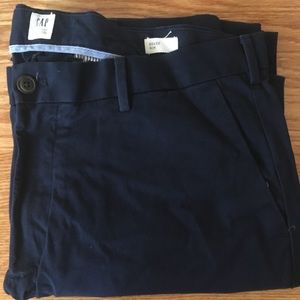 NWT Gap Slim Fit Stretch Khakis 38x32